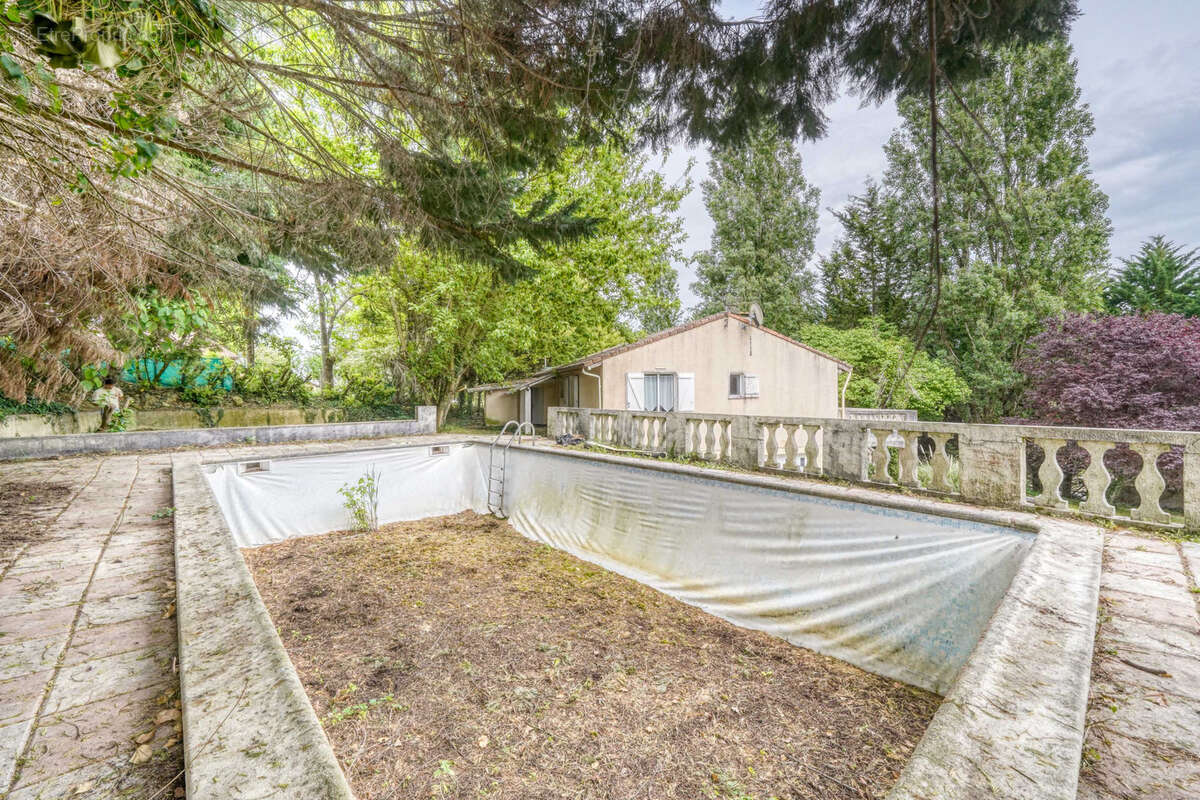Maison à VERAC