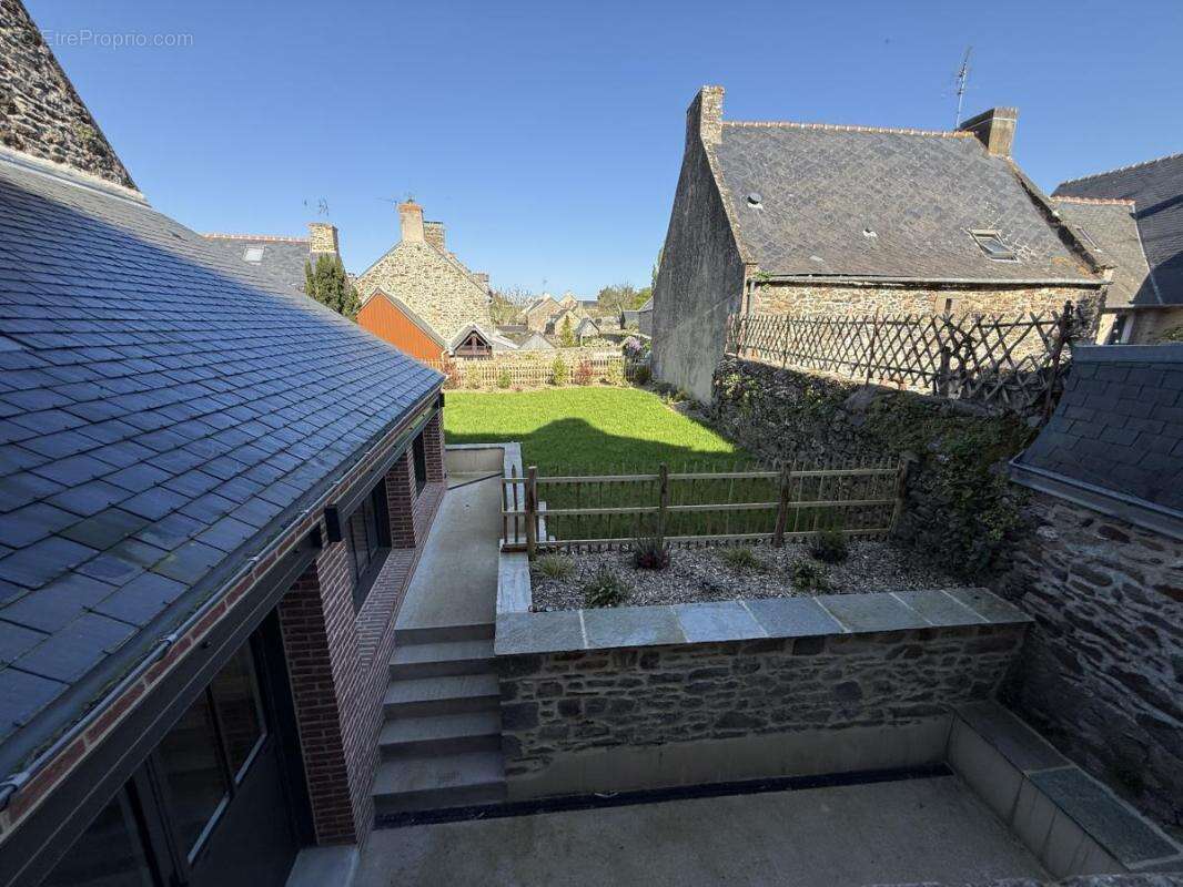 Maison à SAINT-SULIAC