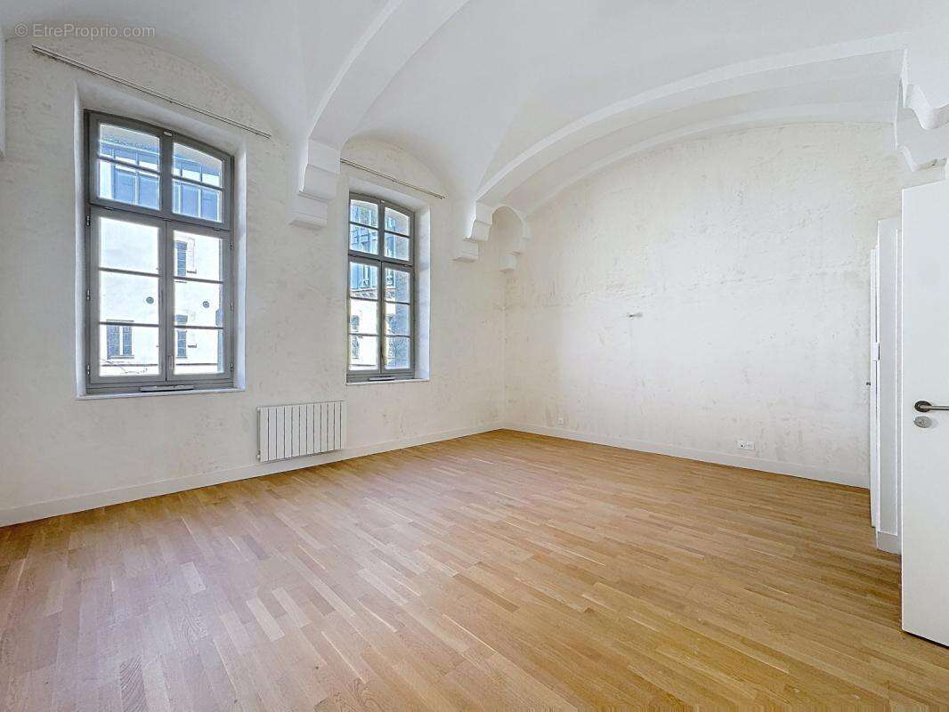 Exclusivité - Appartements du Palais - Appartement de 44 m² - photo 2