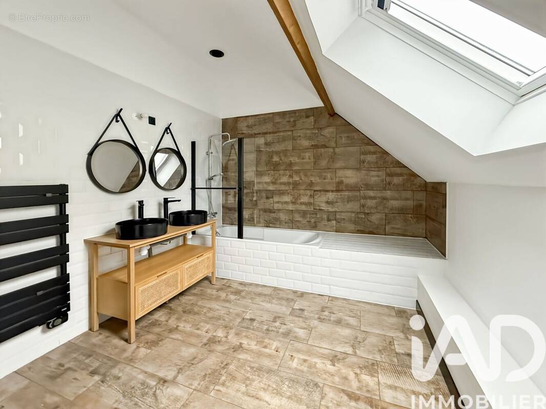 Photo 1 - Maison à MORET-SUR-LOING