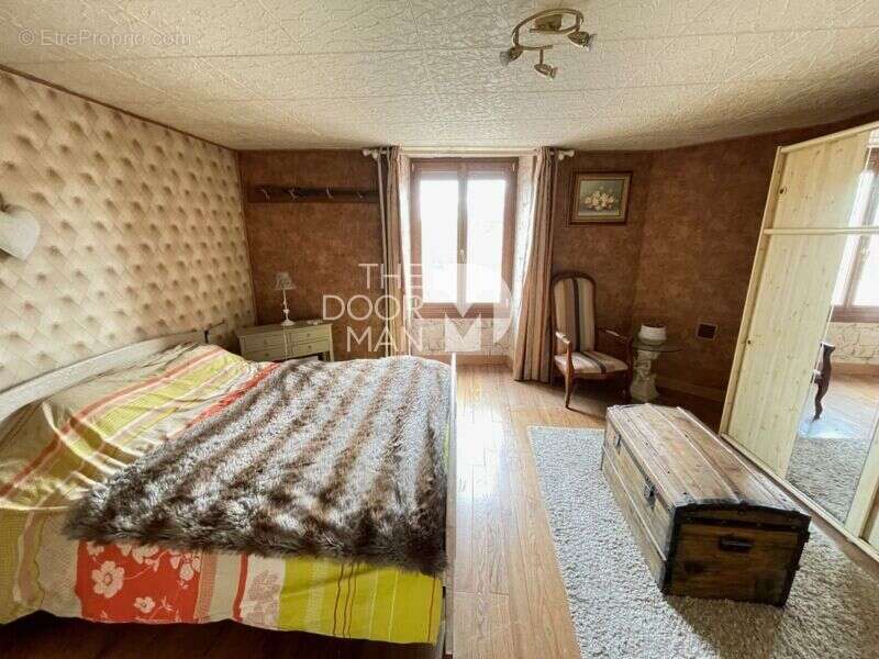 Maison à ROCHES-BETTAINCOURT