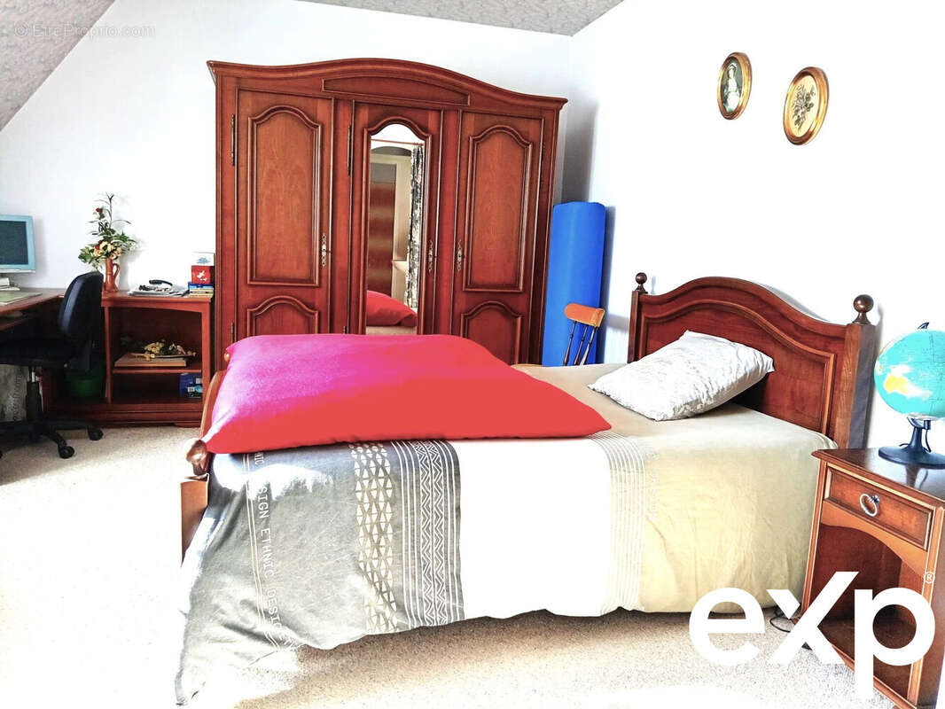 Maison à SAINT-GEREON