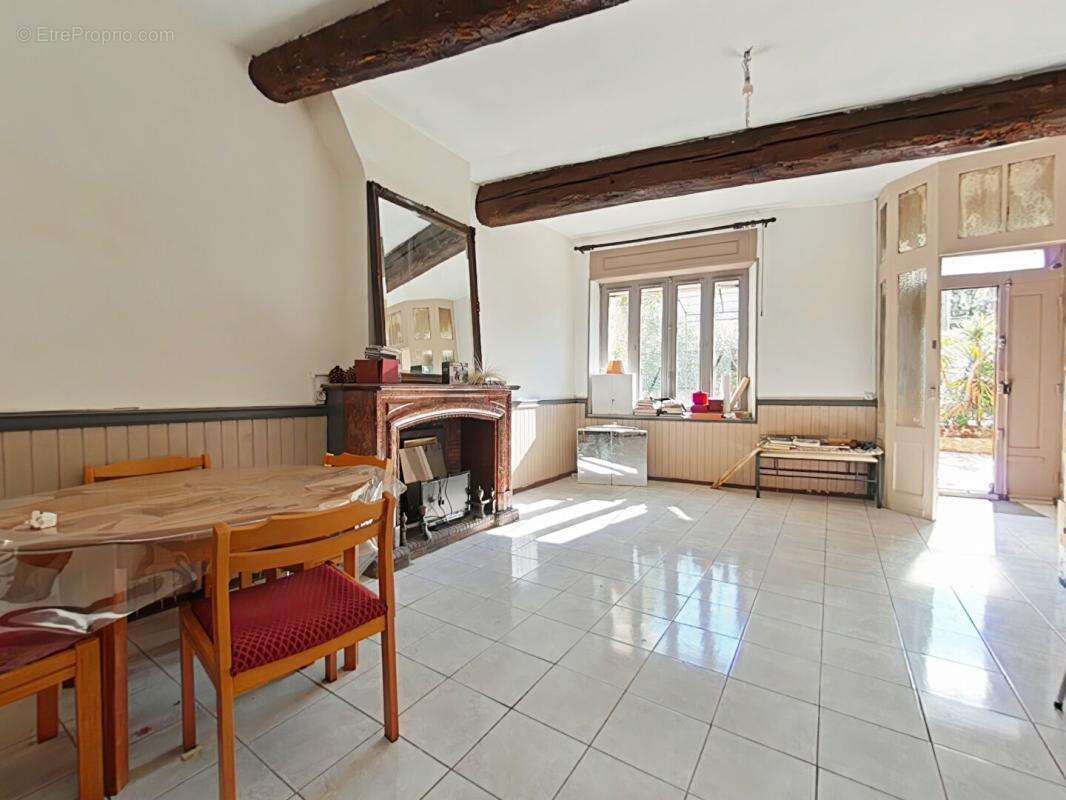 Maison Bize Minervois 7 pièce(s) 180 m2 avec cour et garage - photo 3