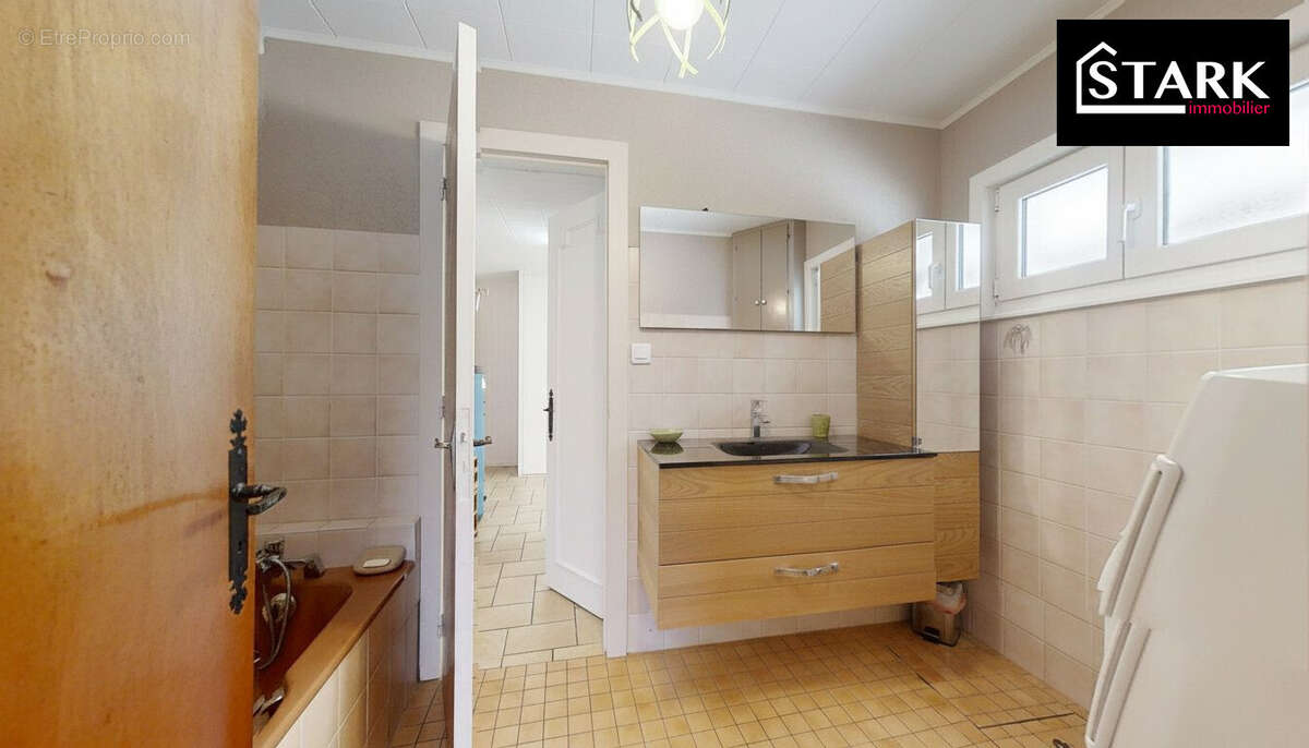 Maison 119 m² à Champagney  - photo 8