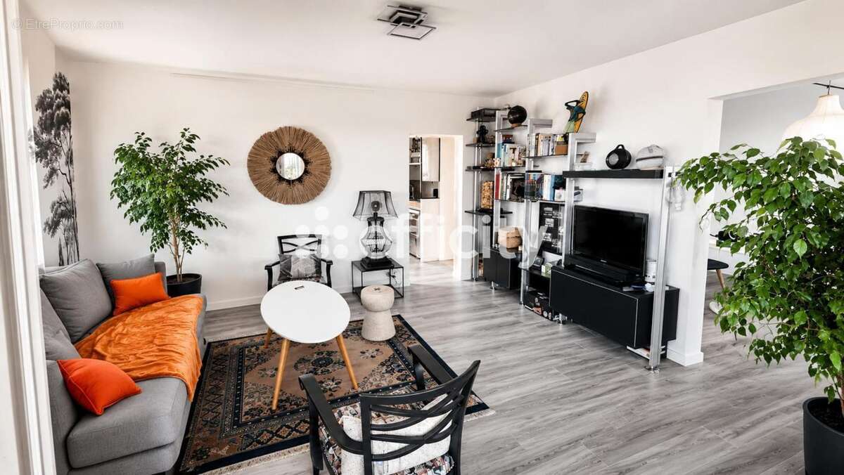 Appartement à LE BOUSCAT