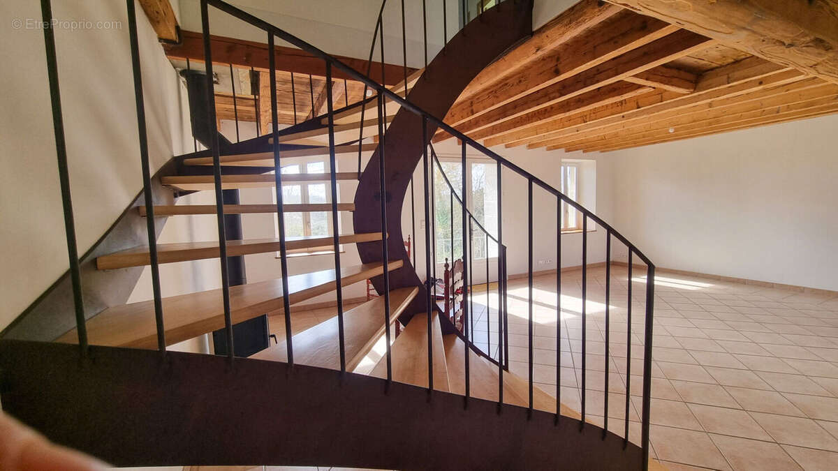 20260219132225 - Maison à LA COURTETE