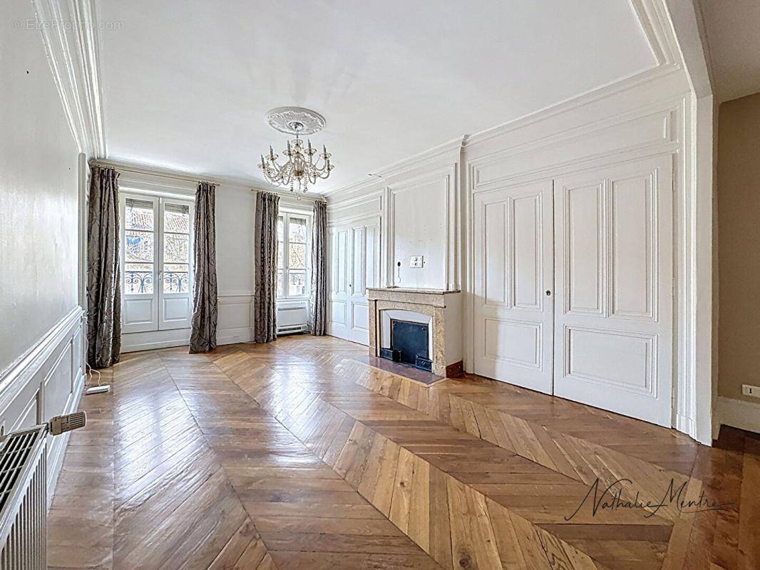 Appartement à LYON-6E