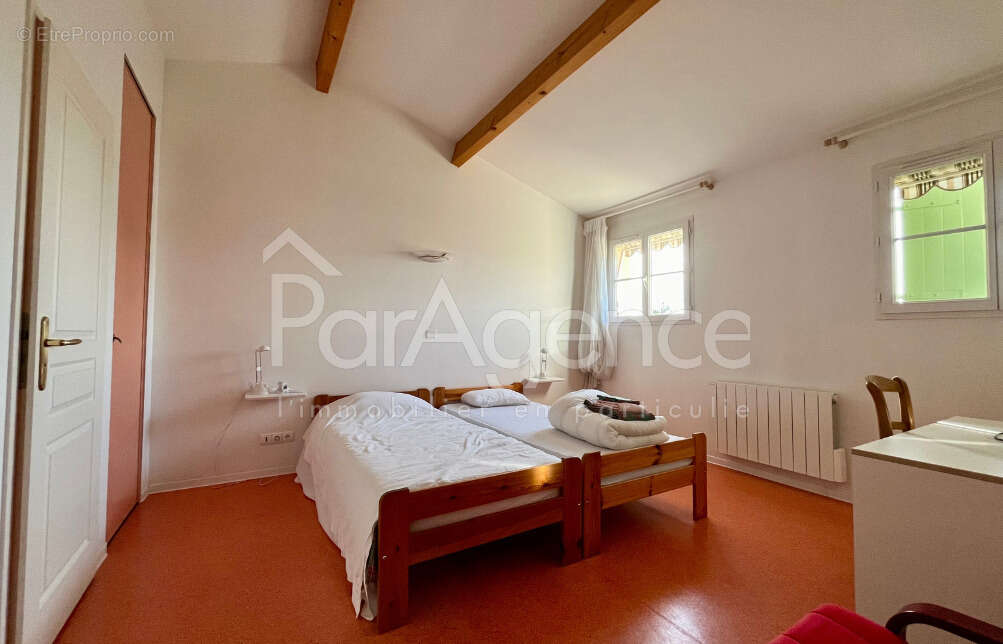 Maison à VAUX-SUR-MER