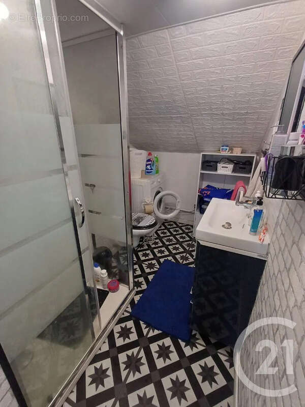Maison 110 m² à Saint-Hilaire-La-Gravelle  - photo 5