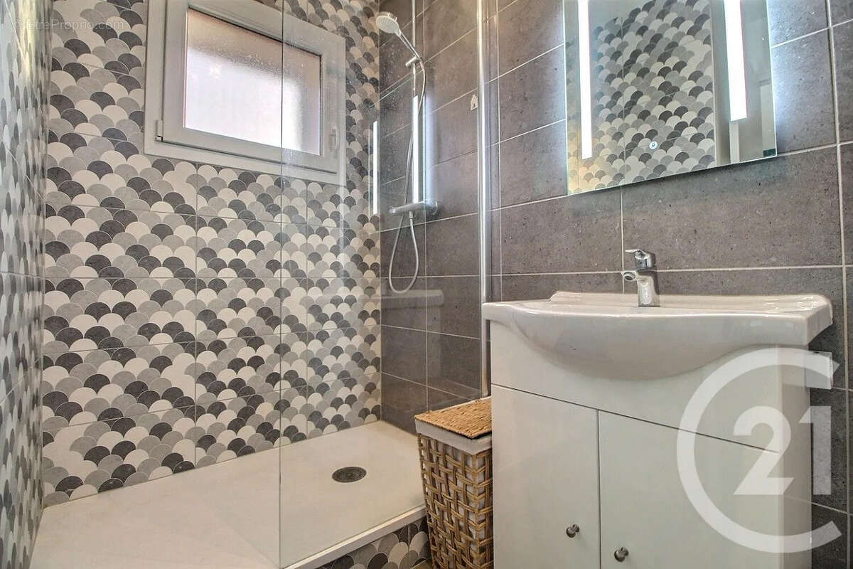 Appartement à LUGRIN