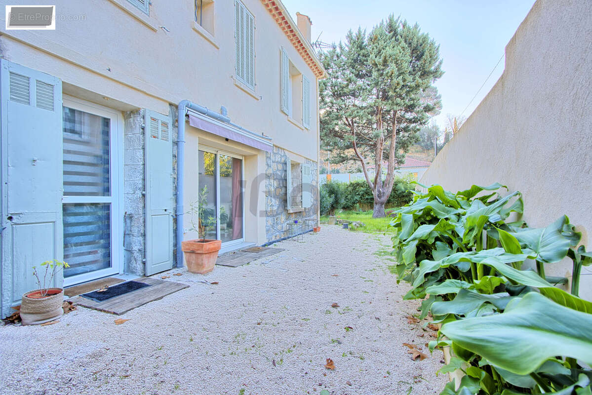 Appartement à TOULON