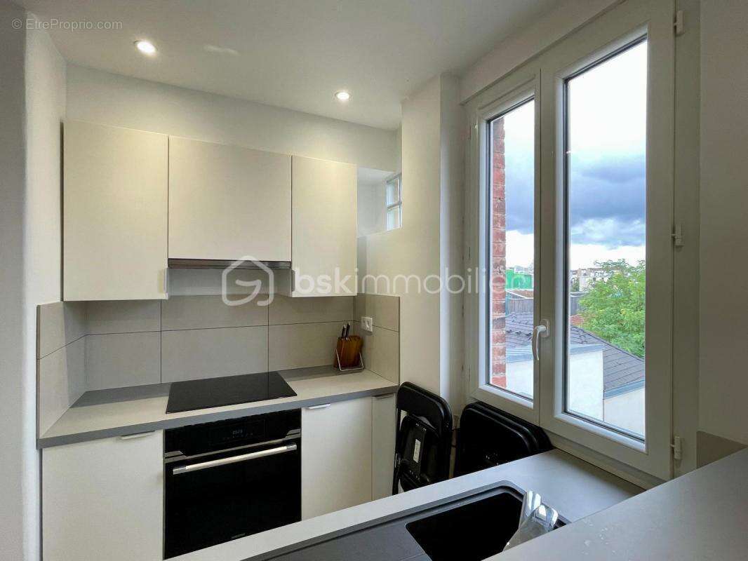 Appartement à COLOMBES