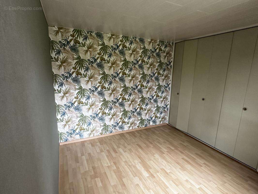 Appartement à MONTIGNY-LE-BRETONNEUX