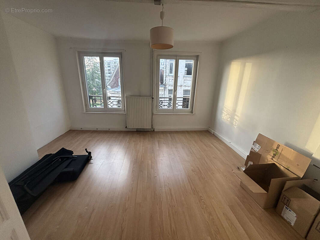 Commerce à VALENCIENNES