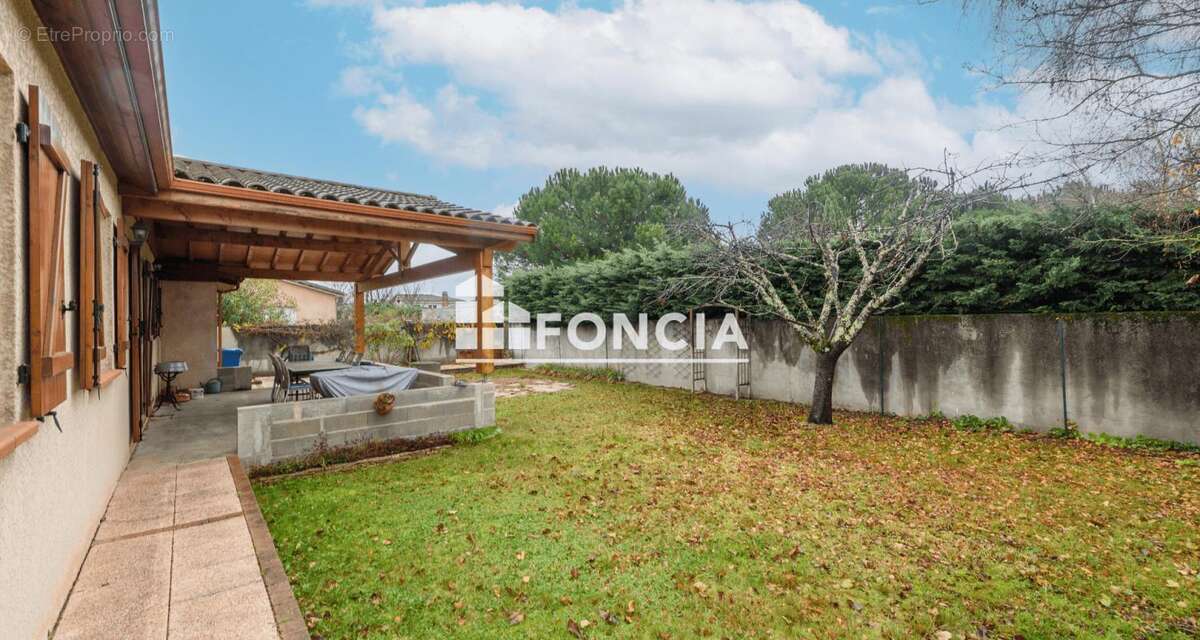 Maison à AUCAMVILLE