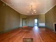 Appartement à PONCIN