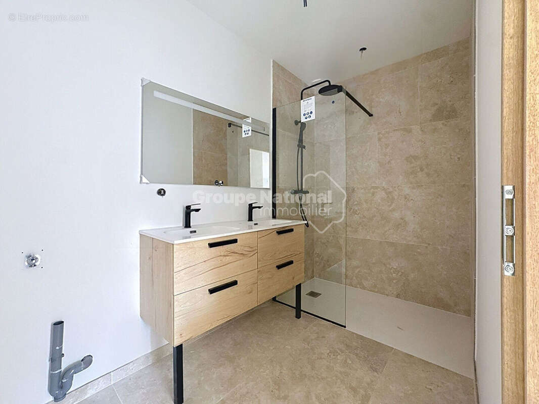 Appartement à TAILLADES