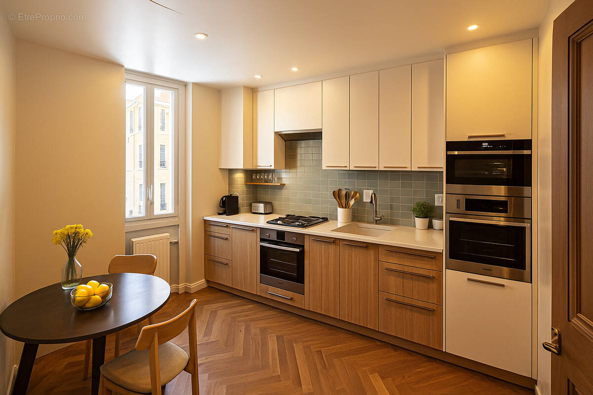 Appartement à LA COLLE-SUR-LOUP