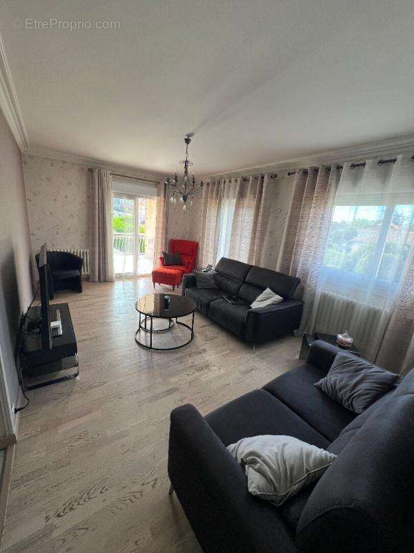 Maison à SAINT-MARCEL-LES-VALENCE