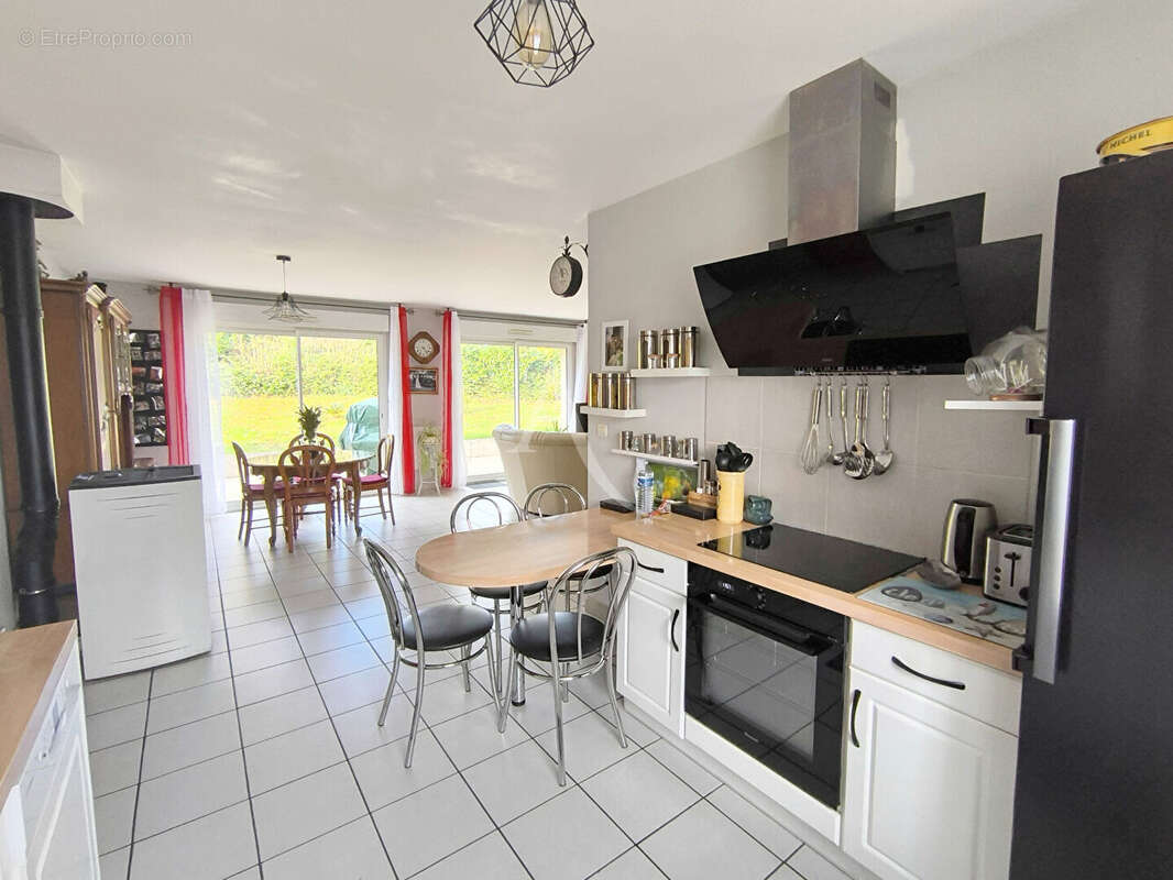 Maison à CHAMBELLAY