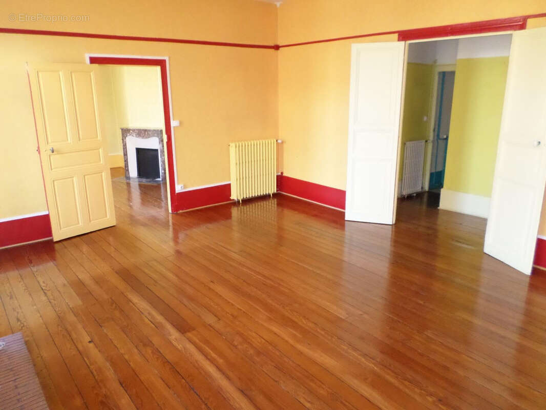 Appartement à AUTUN