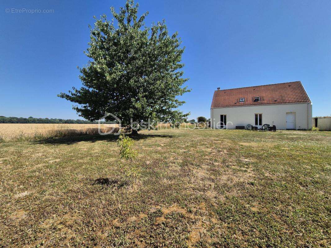Maison . 6 pièces . 120 m² - photo 10