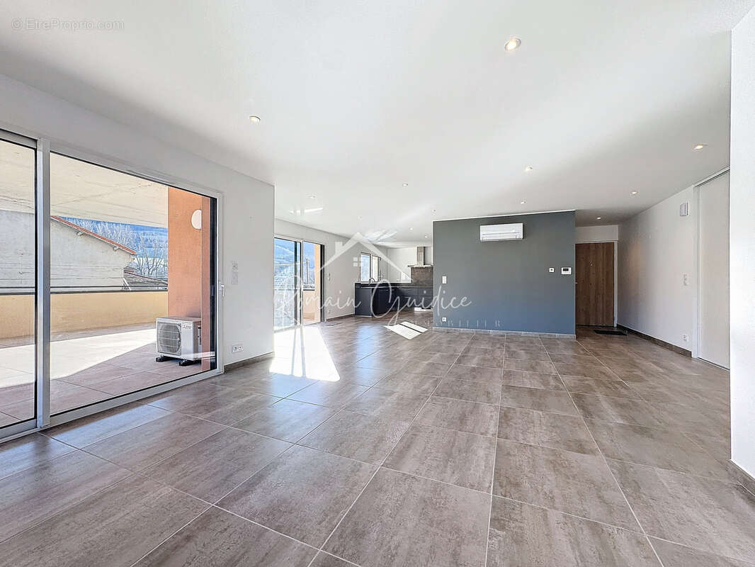 Appartement de standing f4 de 135 m2 - photo 5