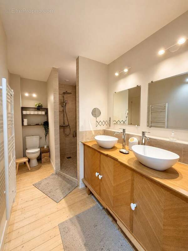 Maison 227 m² à Loches  - photo 8
