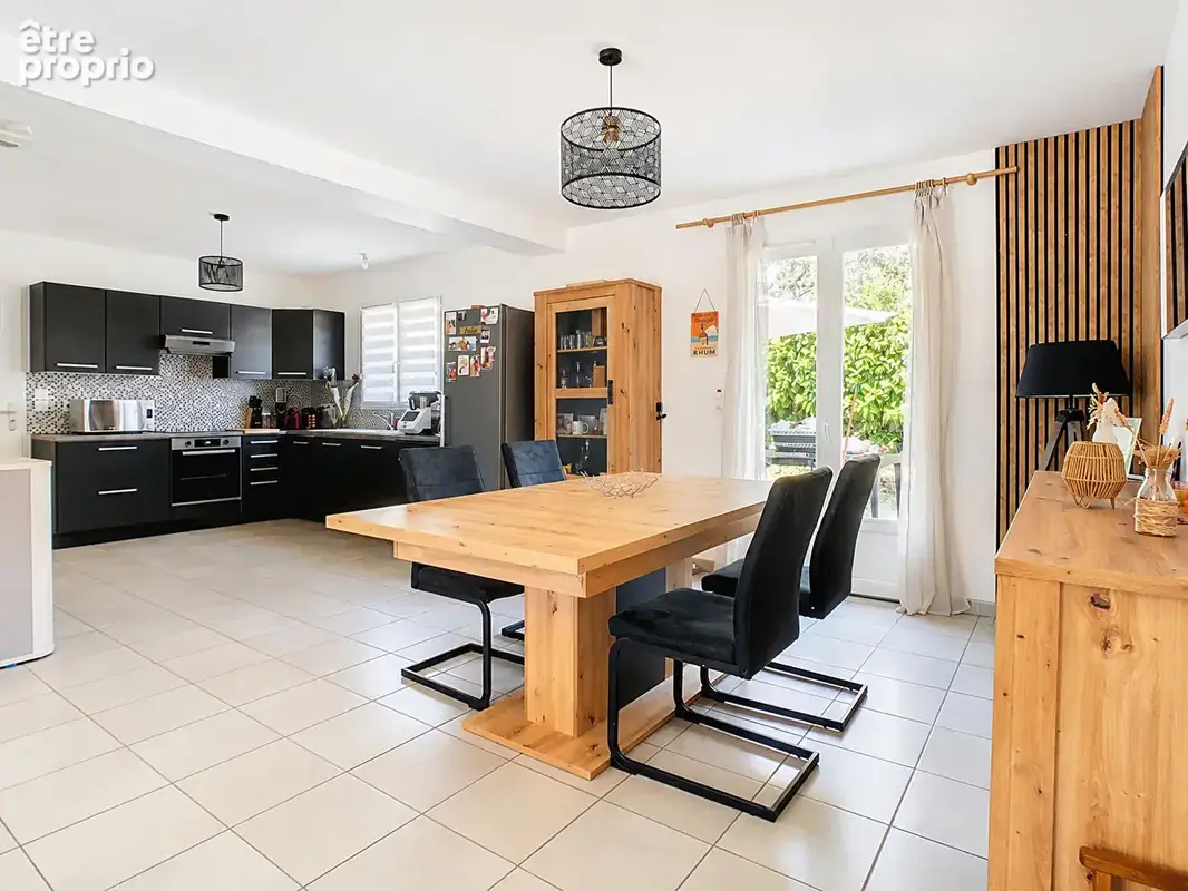 Maison - T5 - 98 m² - photo 5