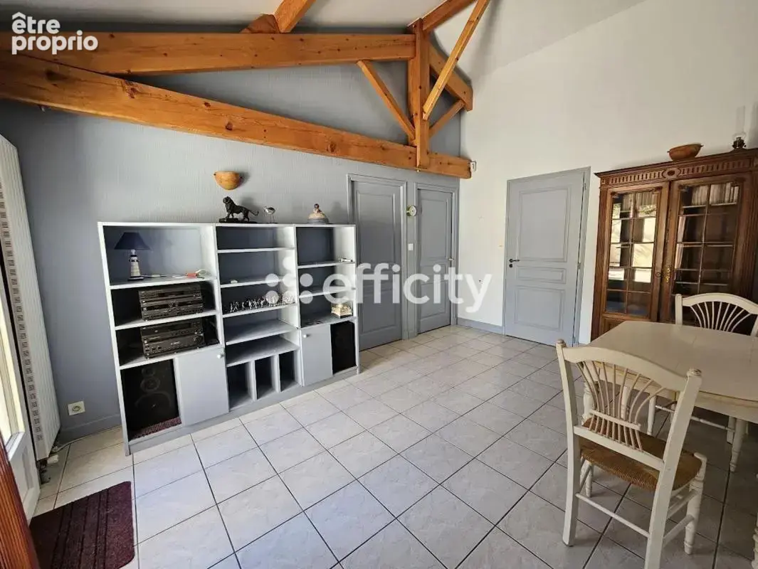 Maison 6 pièces 157 m² à vendre à La Rochelle (17000) - photo 9