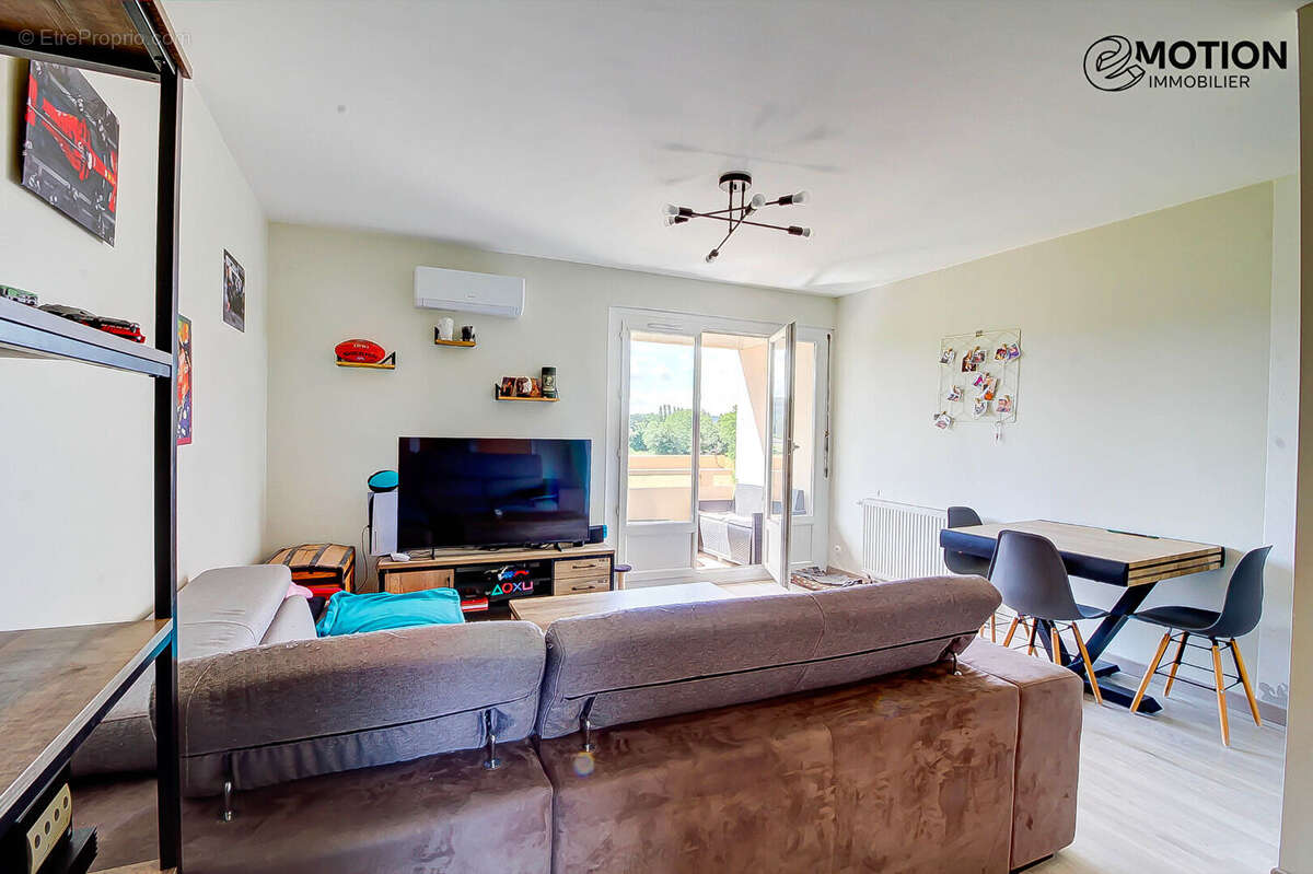Appartement à LAGNIEU