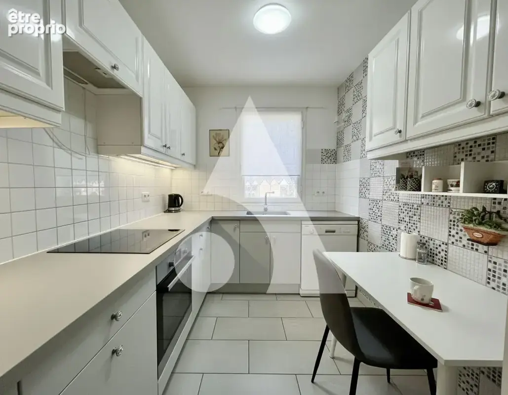 Appartement 3 pièces 75 m²  Secteur des Canadiens / Bois de Vincennes - photo 3