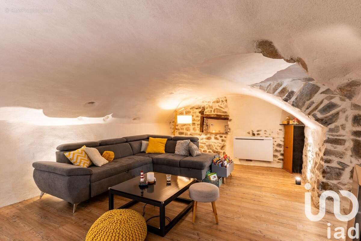 Photo 6 - Maison à SAINT-MARTIN-LA-SAUVETE