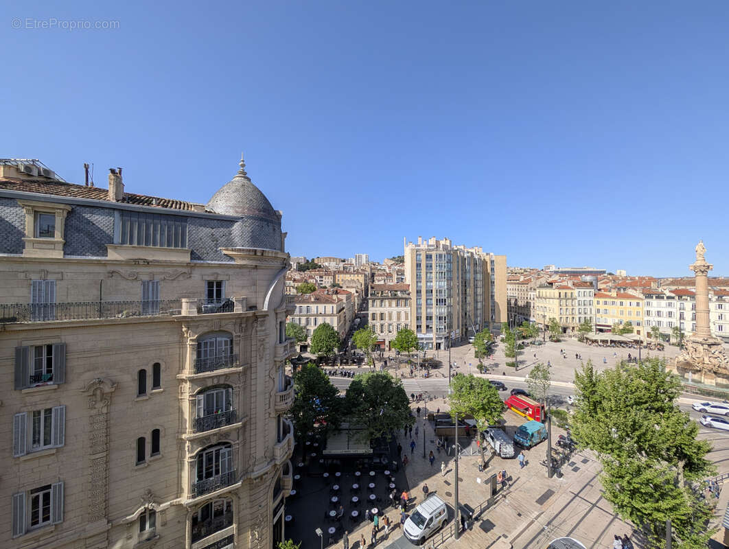 Appartement à MARSEILLE-6E