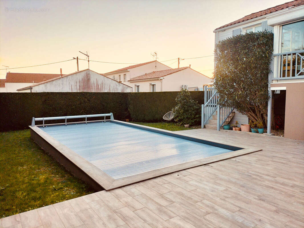 Maison à TONNAY-CHARENTE