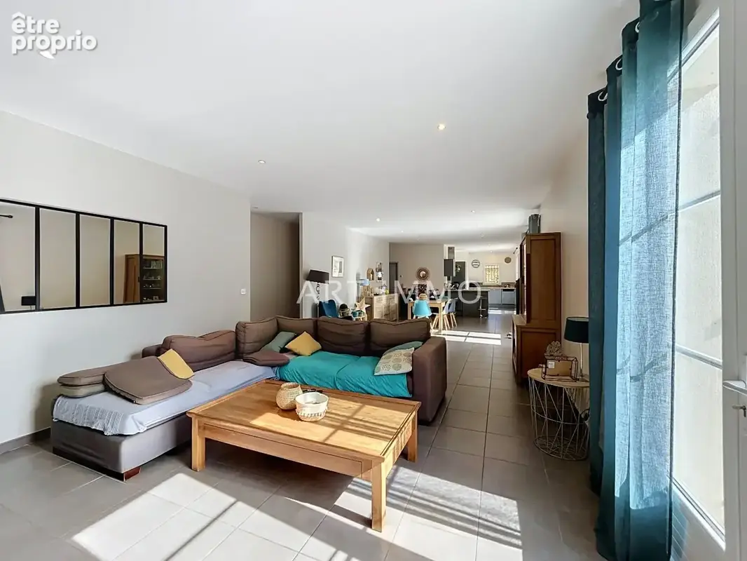 Maison de plain-pied avec piscine a vendre a maubec - photo 8