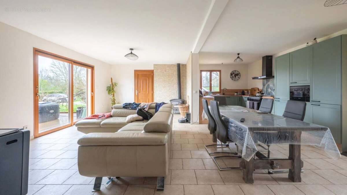 Maison à SARLAT-LA-CANEDA