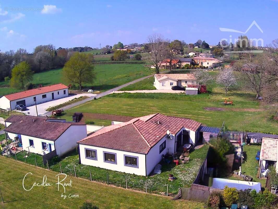 Maison à JUSSAS