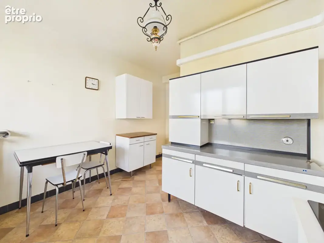 ESPLANADE - Appartement F4 de 95 m² avec la clim, un balcon et un parking - photo 8