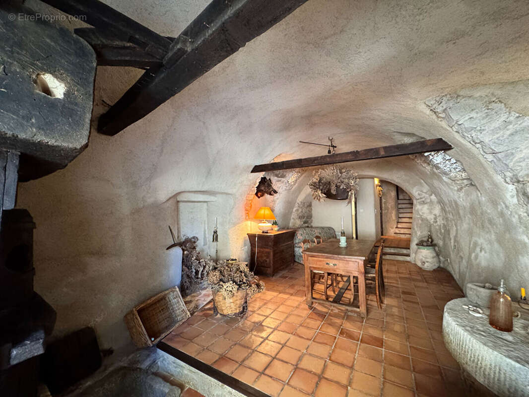 Appartement à SPELONCATO