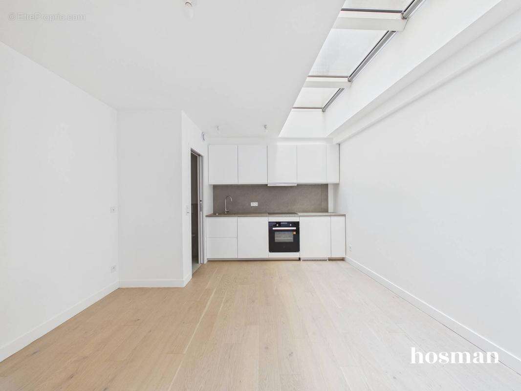 Charmant studio de 21 m2 - Entièrement rénové en 2025 - Rue Drouot, Paris - photo 2