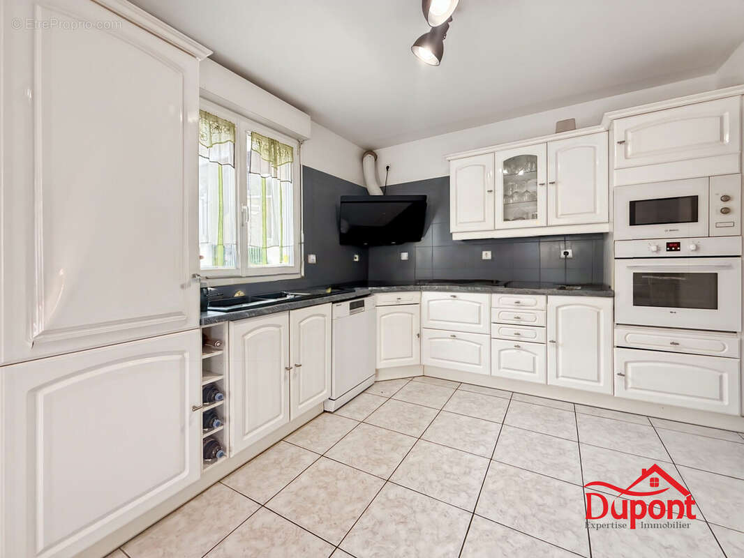 Maison 137 m² à Deville  - photo 7