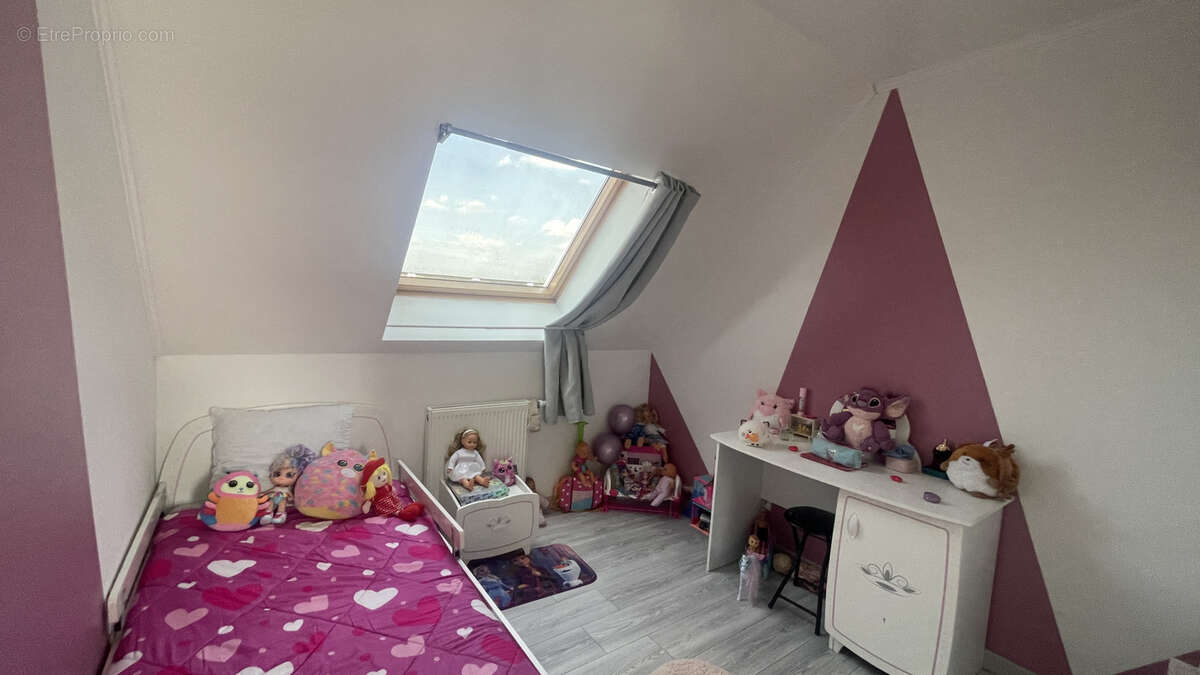 Maison individuelle de trois chambre sur 323m2 de terrain - photo 10