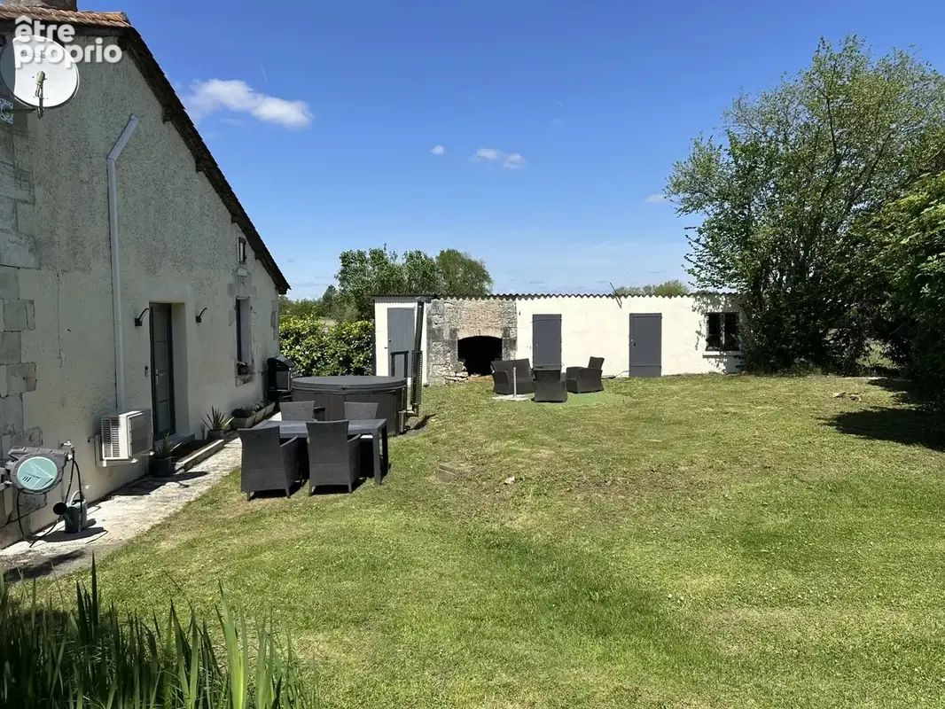 Maison rénovée avec 5 chambres plus un terrain à batir - photo 18