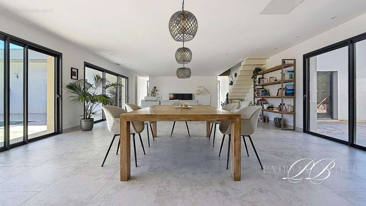 Maison à SAINT-FELIU-D'AVALL