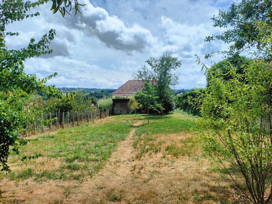 Maison 60 m² à Saint-Junien  - photo 3
