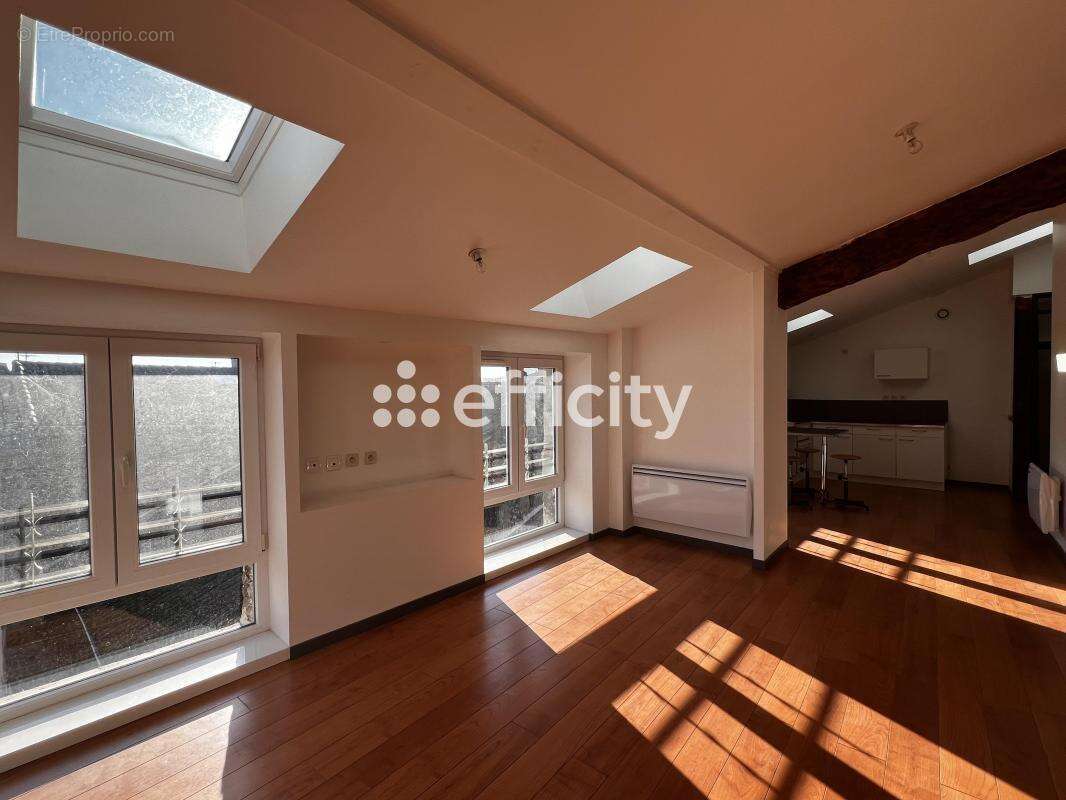 Appartement à TULLINS