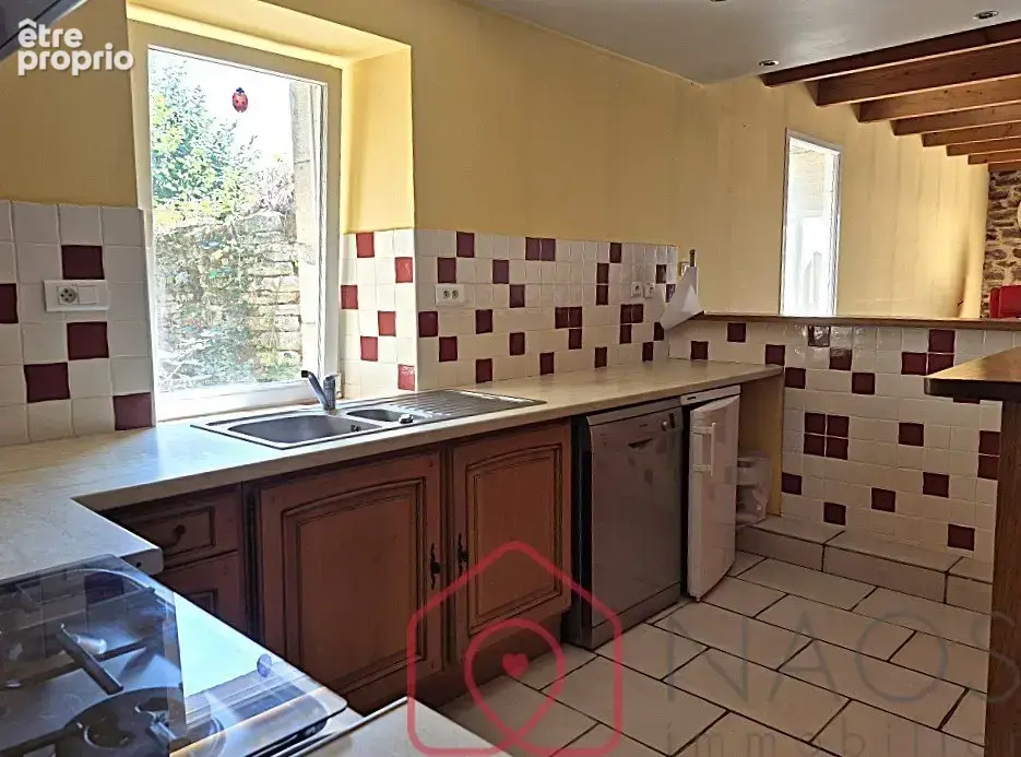 Roudouallec au calme - longere + dependances sur 1989 m² de terrain. - photo 4