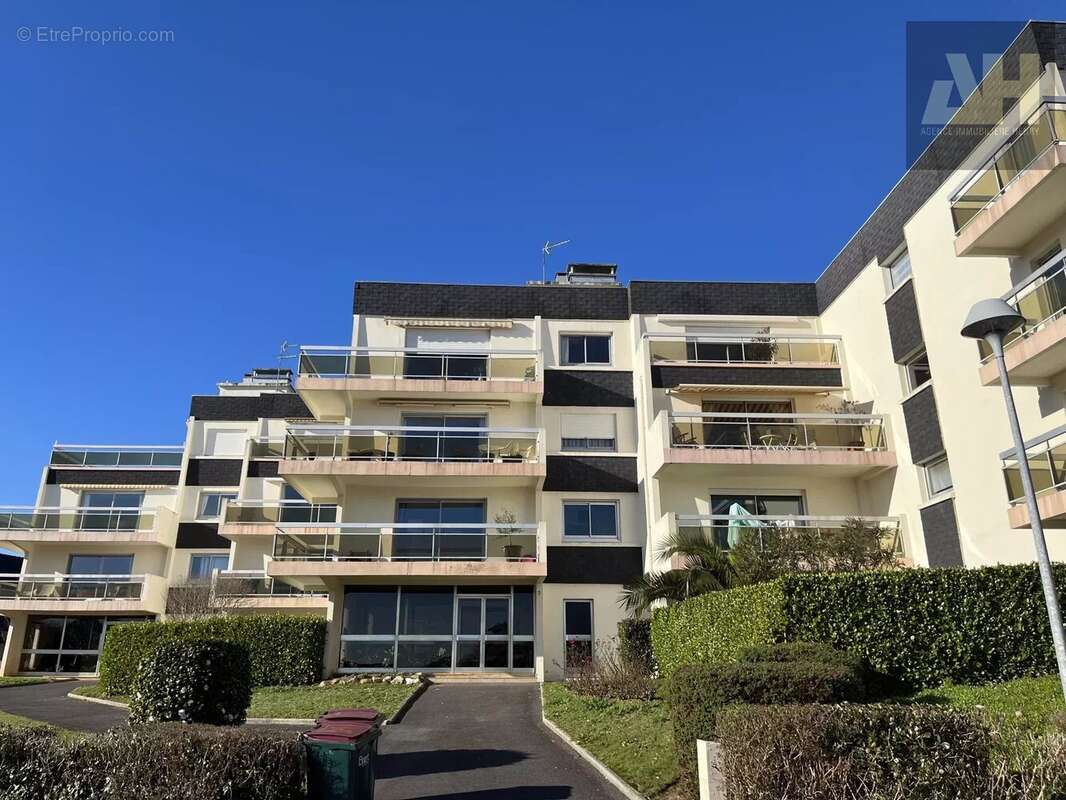 Exclusivité - kerbonne - vue mer - terrasse - garage - photo 11