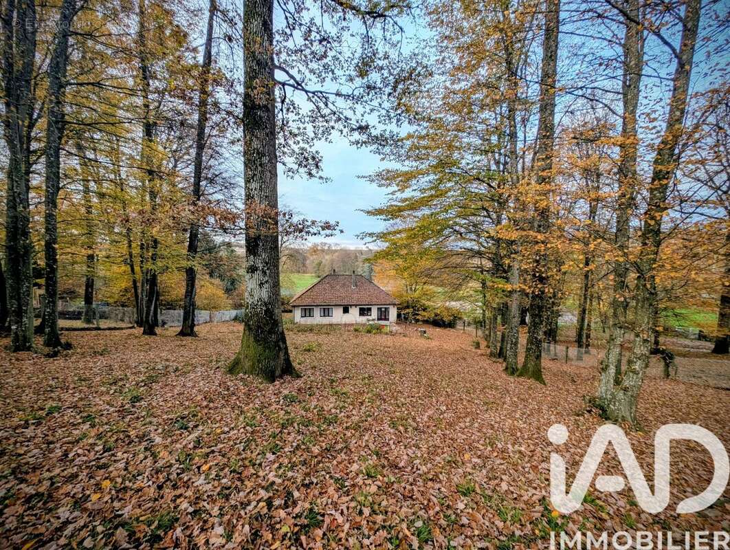 Photo 2 - Maison à SAINT-HILAIRE-LES-ANDRESIS